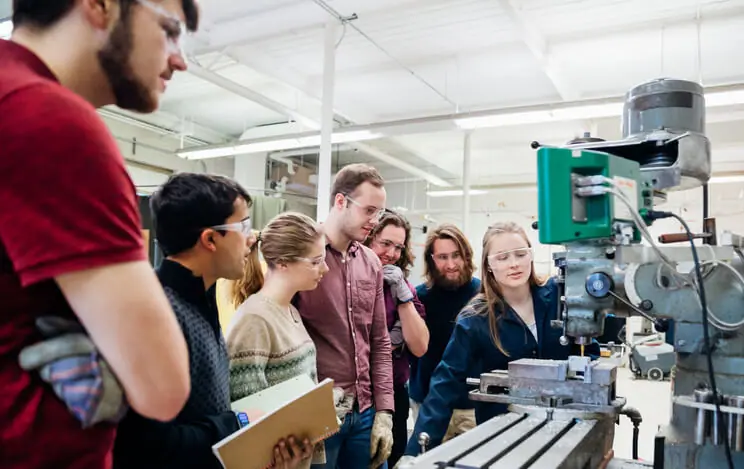 How U.S. High Schoolers Are Landing $35/hr. Trade Jobs Before ...